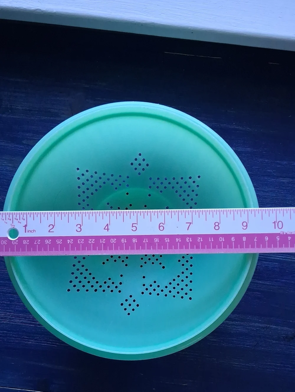 Vintage Tupperware Bright Green Mixing Bowl Set with Lids and Colander